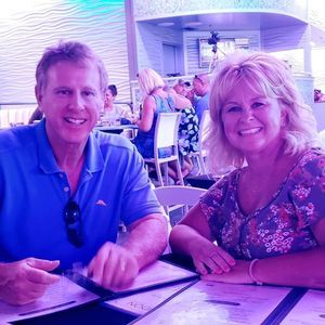 Meet your Posher, Becky